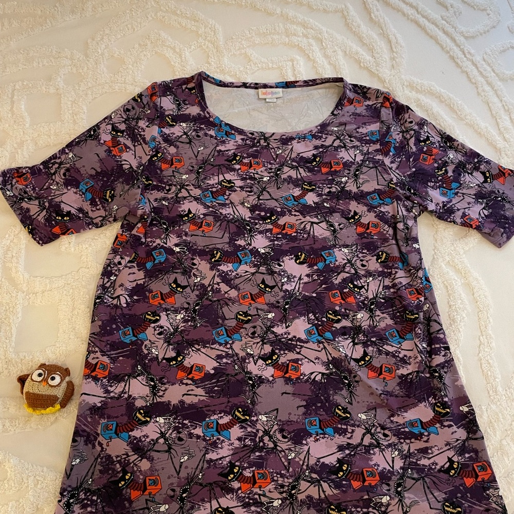 Lularoe XL Jack Skellington Patterned Short Sleeve shirt